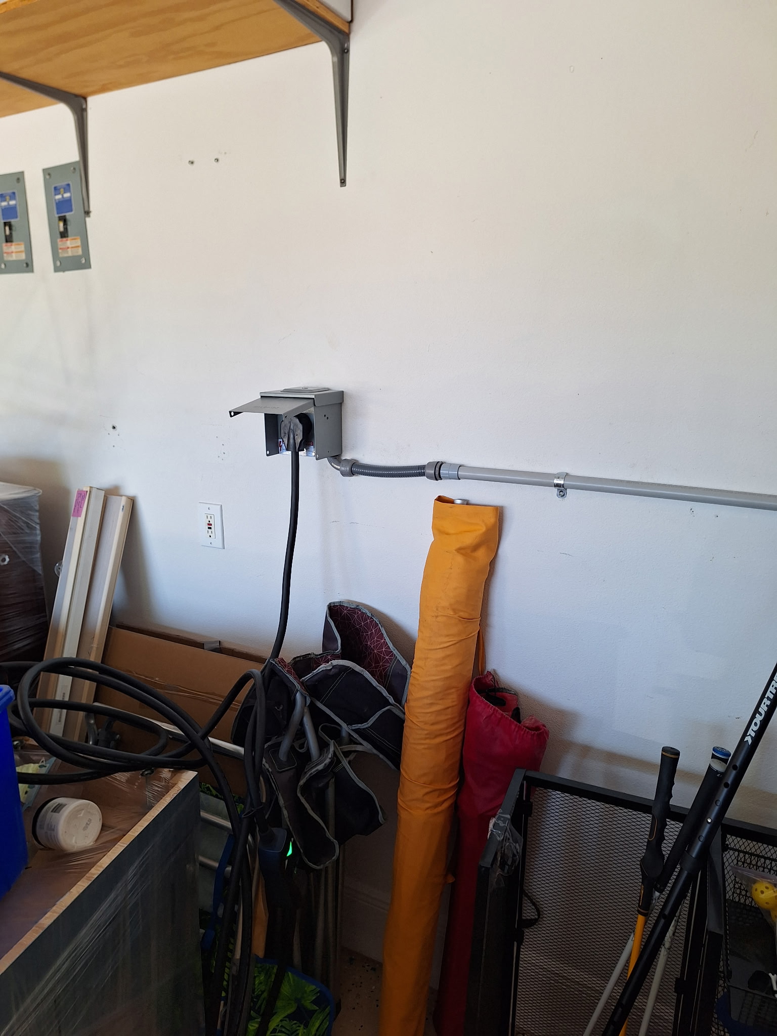 Garage 240V outlet install