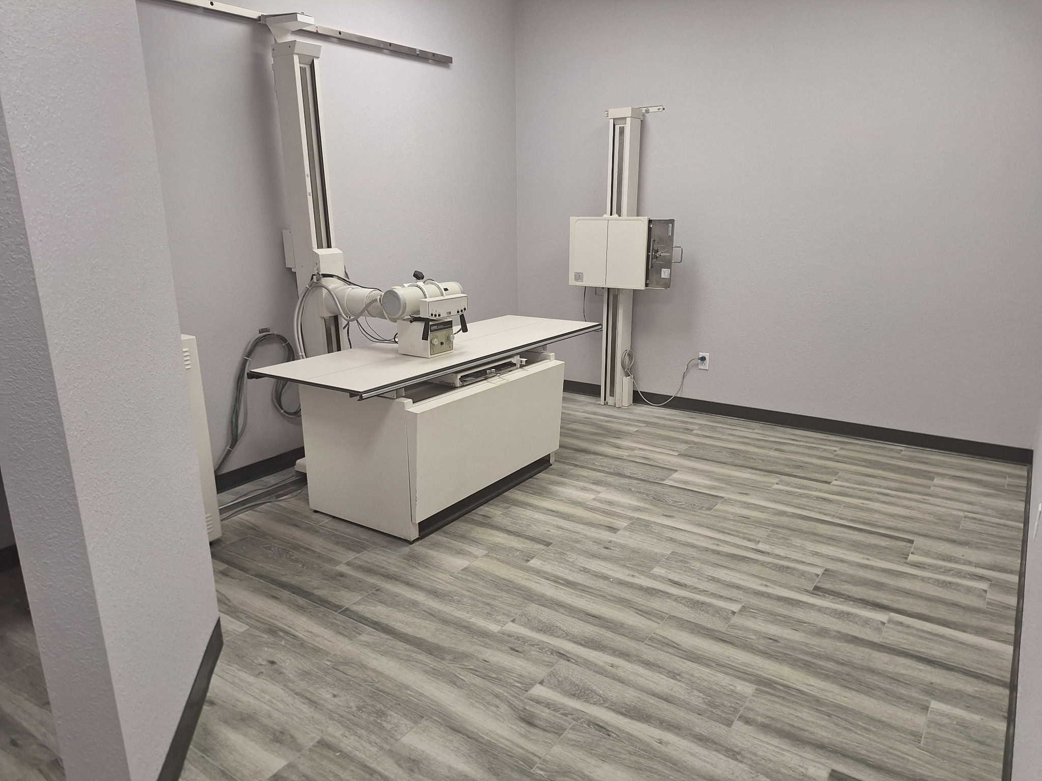 Medical x-ray equipment install