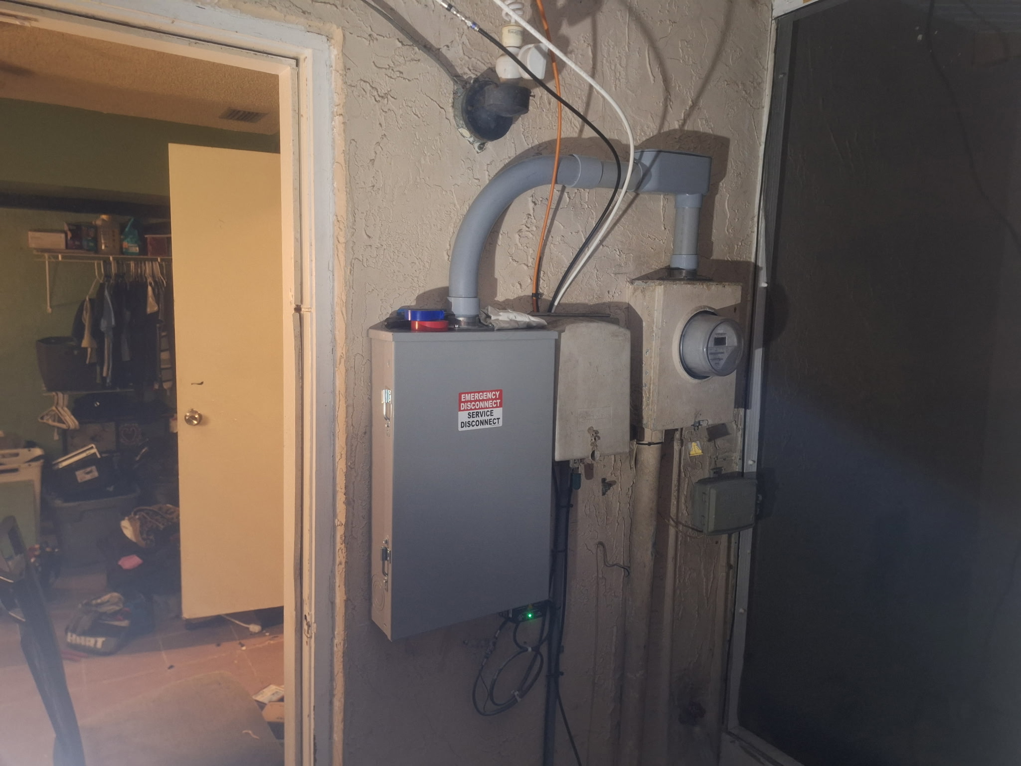 Exterior meter and service disconnect